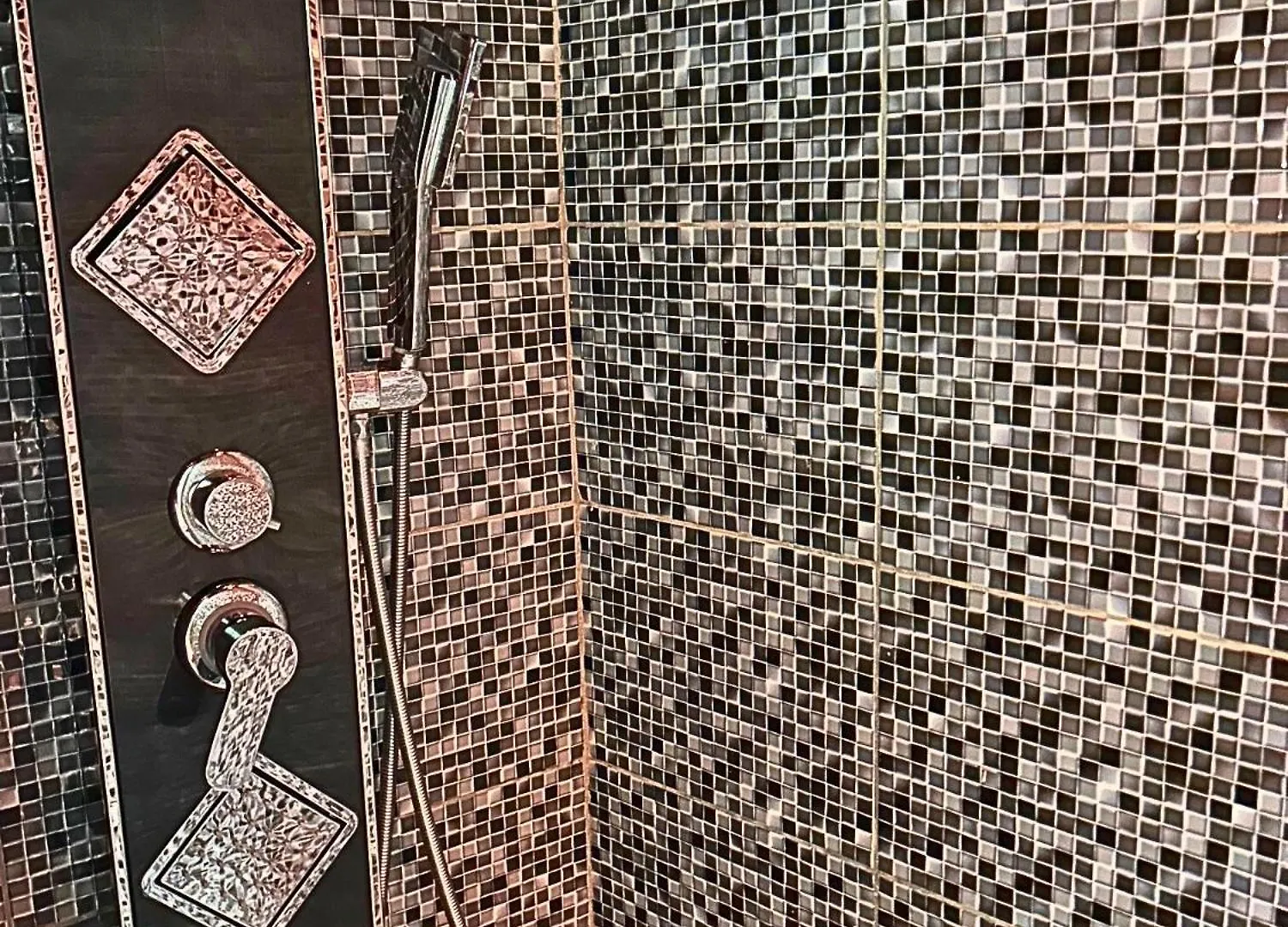 מנוסק Le Topaze - Spa & Jacuzzi